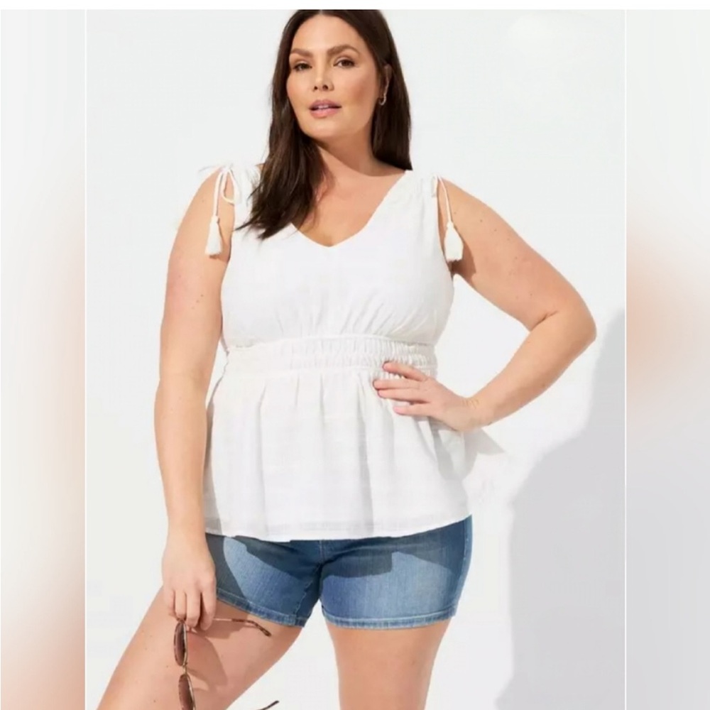 Torrid White Cottage Core, Coastal Cowgirl Babydoll Tank Top Plus Size 2X 18/20
